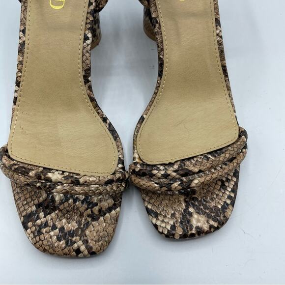 Raid Beige Snake Embossed Square Toe Chunky Heel Sandals Womens 36 Faux Leather - Picture 4 of 13